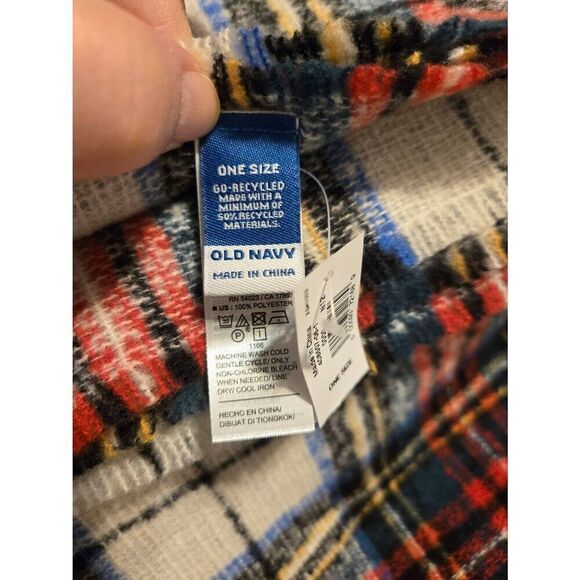 Old Navy Unisex Multicolored Plaid Polyester 72x25 Scarf - Picture 2 of 4